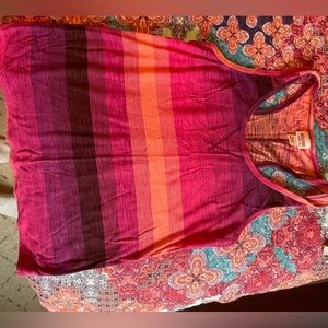 Multi color tank top xs